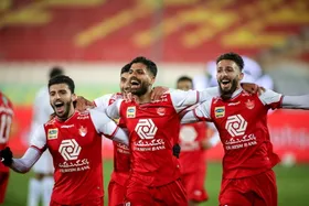هافبک پرسپولیس تغییر پست می&zwnj;دهد؟