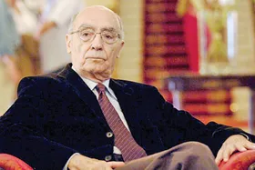 درباره ژوزه ساراماگو که در ۶۰ سالگی به شهرت رسید