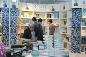 مروری بر جایزه&zwnj;های ادبی و آثار برگزیده در ۱۴۰۳