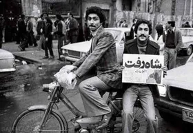 صدایی که در حنجره نماند | بررسی نقش رسانه ها در جریان شکل گیری انقلاب اسلامی ایران