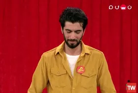 اجرای مهدی داوودی در &laquo;خنداننده شو ۳&raquo; با وجود بیماری ام اس + فیلم