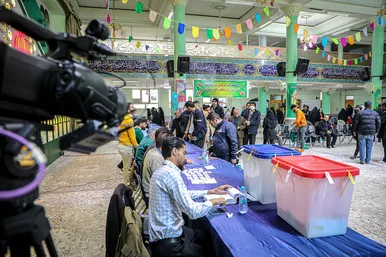 انتخابات «مجلس» و «خبرگان رهبری» در مشهد -2