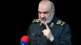 سرلشکر سلامی: بسیج در جراحی اقتصادی به کمک مردم بیاید| در محلات اجازه ندهید کسی به نان شب محتاج باشد