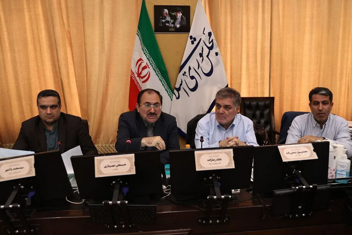 موافقت کمیسیون بهداشت با پیش‌بینی یک همت برای تشخیص زودهنگام و کنترل سرطان زنان در بودجه ۱۴۰۵