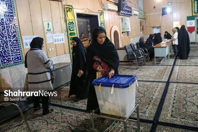 عکس‌هایی از انتخابات ریاست جمهوری در مشهد - ۴