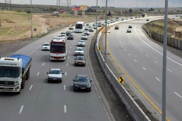 آغاز طرح محدودیت ورود خودروها به خراسان رضوی