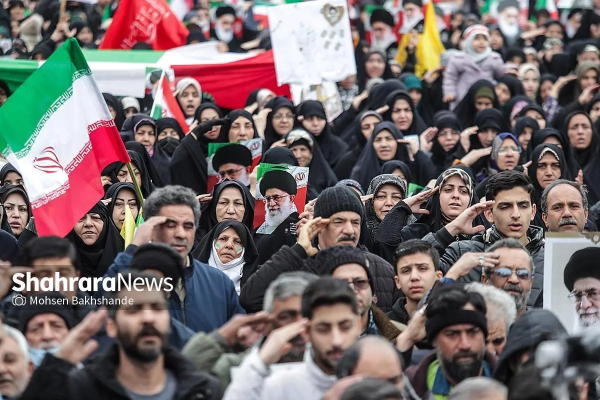 قطعنامه پایانی راهپیمایی ۲۲ بهمن ۱۴۰۴: اکنون زمان هم‌افزایی میدان و دیپلماسی است