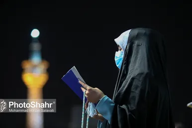 مراسم احیاء شب ۱۹ ماه مبارک رمضان در حرم مطهر رضوی