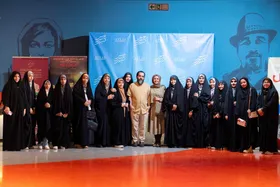 نقد و بررسی فیلم &laquo;زنانی که با گرگ&zwnj;ها دویده&zwnj;اند&raquo; از نگاه دختران دهه هشتادی با حضور کارگردان
