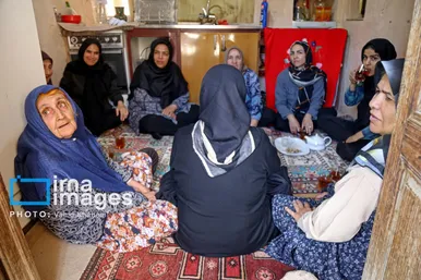 ایران زیباست | «چورشب بافی» سنتی در روستای رویین