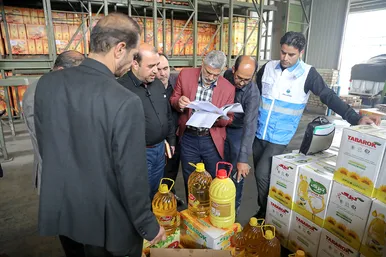 بازدید فرماندار مشهد از واحد های صنعتی مواد غذایی