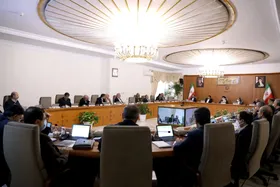 هیئت دولت &laquo;الزام خودرو&zwnj;های وارداتی به رعایت استاندارد روز اروپا&raquo; را حذف کرد