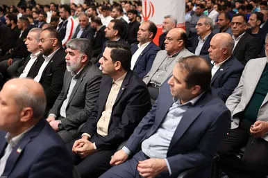 عکس‌هایی از دیدار مدال‌آوران ورزشی و علمی با رهبر انقلاب (۲۸ مهرماه ۱۴۰۴)