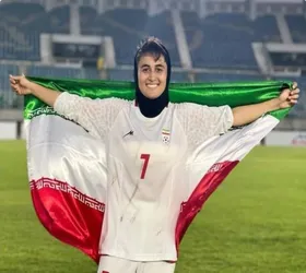 کفش طلای لیگ برتر فوتبال زنان به کاپیتان زنجانی رسید