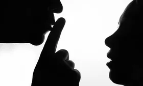 افشای شکنجه وحشیانه پسر معلول در اسارتگاه مرد بی&zwnj;رحم