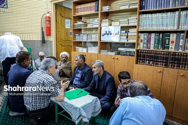 دیدار مردمی فرماندار و مدیران ۱۵ دستگاه اجرایی با اهالی منطقه ۹ مشهد