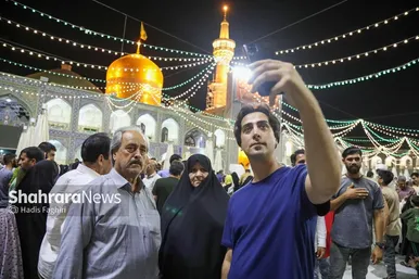 گزارش تصویری | حال و هوای حرم مطهر رضوی در شب میلاد پیامبر اکرم