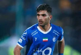 بلاتکلیفی حامدی&zwnj;فر در استقلال