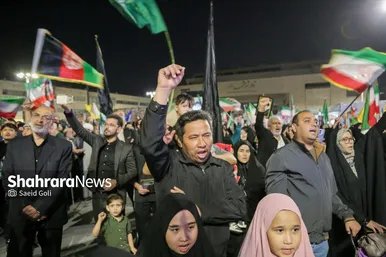گزارش تصویری | بیعت مهاجران افغانستانی با حضور در عرصه میدان شهدای مشهد با رهبر انقلاب اسلامی