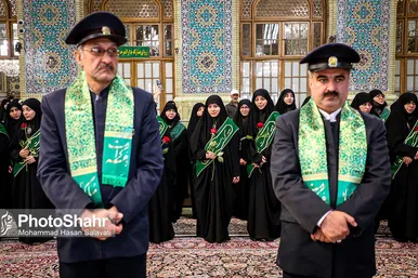مراسم تعویض پرچم گنبد و پوش ضریح حرم مطهر ثامن الحجج (ع)