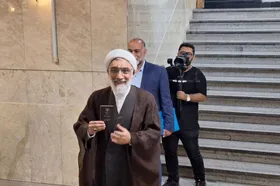 زمان و ساعت پخش برنامه&zwnj;های انتخاباتی مصطفی پورمحمدی در تلویزیون | خرداد و تیر ۱۴۰۳