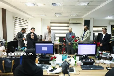 بازدید جمعی از مسئولین شهری و استانی مشهدمقدس از موسسه فرهنگی شهرآرا (۴) (۱۷ مرداد ۱۴۰۳)