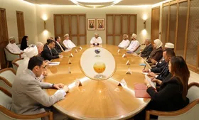 عمان خواستار فشار دیپلماتیک اعراب برای توقف جنگ علیه ایران شد