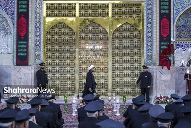 گزارش تصویری | آئین اذن عزای حسینی و تعویض پرچم گنبد حرم مطهر رضوی همزمان با آغاز ماه محرم