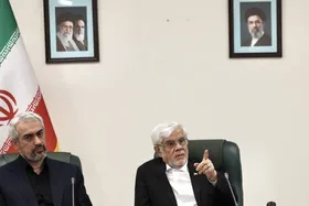 عارف: هیچ مسئولی حق اظهارنظر شخصی دربارۀ بنزین ندارد