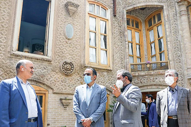 توقف طرح اطراف حرم صددرصد به ضرر مشهدی‌هاست