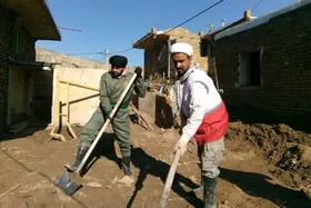 دستور آیت الله اعرافی به حوزویان برای کمک به آسیب&zwnj;دیدگان جنگ