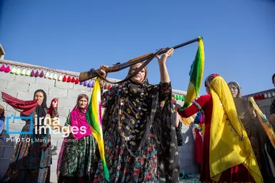 در رسای «برنو»، نماد ایستادگی عشایر مقابل دشمن