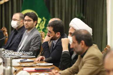 جلسه قرارگاه مرکزی خدمت رسانی به زائرین حرم مطهر رضوی
