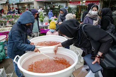 بازار گل در آستانه سال نو