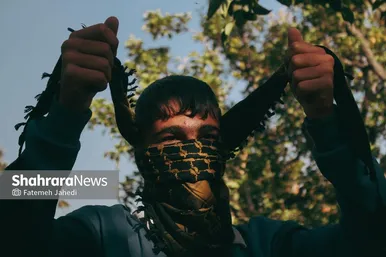 گزارش تصویری | برداشت گلابی از باغات چناران