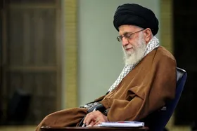پیام رهبر انقلاب در پی قهرمانی تیم ملی کشتی فرنگی ایران در جهان | به ورزشکار و مربّی و مدیر، آفرین می&zwnj;گویم