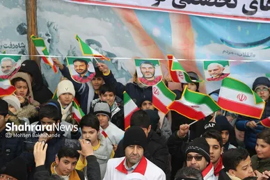 گزارش تصویری حضور باشکوه مردم مشهد در راهپیمایی ۲۲ بهمن