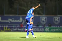 برد استقلال در دیدار دوستانه با پیام