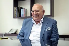 مهاجرانی: هیچ&zwnj;کس از سوی باشگاه استقلال با من صحبت نکرده است