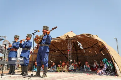 جشنواره کوچ عشایر مغان