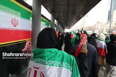 گزارش تصویری حضور باشکوه مردم مشهد در راهپیمایی ۲۲ بهمن