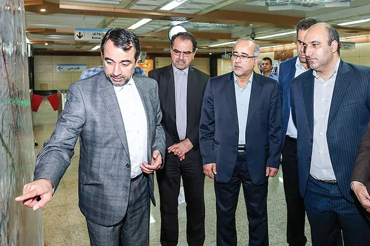 حمایت دولتی‌ها از کلنگ‌زنی خط ۴ مترو