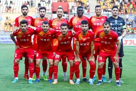 داور رنگ لباس فولاد را عوض کرد