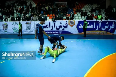 گزارش تصویری | لیگ برتر فوتسال، مسابقه فرش‌آرا مشهد و پالایش نفت اصفهان