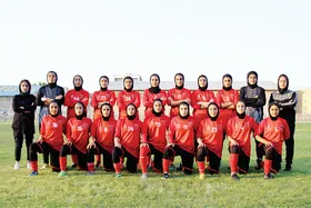 پایان غیبت چهارده&zwnj;ساله فوتبال دختران خراسان در لیگ برتر