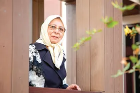 درنگی در کم&zwnj;وکیف برگردان&zwnj;های منثور منظومه فردوسی، به&zwnj;مناسبت انتشار &laquo;شاهنامه منثور&raquo;، اثر گیتی فلاح&zwnj;رستگار