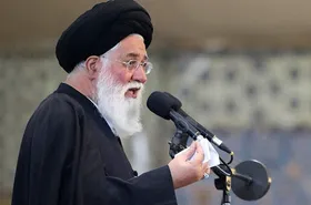 آیت الله علم الهدی: وظیفه مرد کفالت و وظیفه زن مدیریت خانواده است
