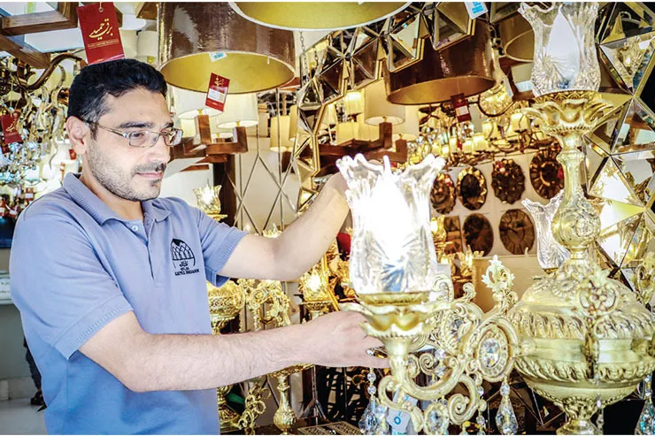 درباره فروشندگی کالای برق و روشنایی