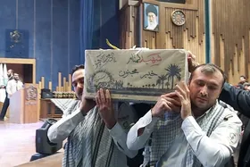 طبیب&zwnj;های خوش نامی که ماندگار شدند| یادواره&zwnj;ای برای شهدای دانشگاه علوم پزشکی مشهد