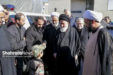 گزارش تصویری | اجتماع عزاداران فاطمی و تشییع پیکر مطهر ۱۳ شهید گمنام دوران دفاع مقدس در مشهد